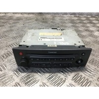 Megane ii радио 8200300853