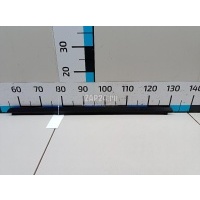 Накладка стекла переднего левого Renault Duster 2012 808212427R