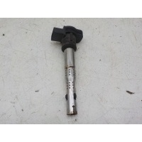 Катушка зажигания Volkswagen Passat (B6) 2005-2010 07K905715D