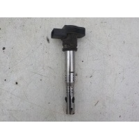 Катушка зажигания Volkswagen Passat (B6) 2005-2010 07K905715D