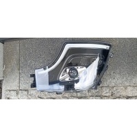 Фара мерседес actros a961 a9618200859