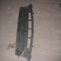 Audi oe 8r0807233 крышка плита под бампер