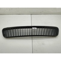 Решетка (заглушка) в бампер Перед. Skoda Fabia mk1 (6Y) 2005 6y0853677d