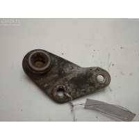 Кронштейн крепления Volkswagen Transporter T4 1990 701711166