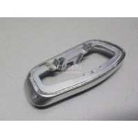 Накладка ручки внутренней Hyundai-Kia i40 (2011 - 2019) 823833Z000EG
