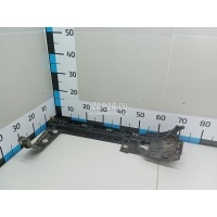 Кронштейн заднего бампера правый Land Rover Range Rover IV 2013 LR117253