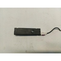 Мерседес cla w117 блок усилитель антенный a1668200689