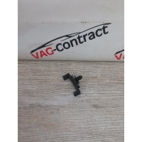Кронштейн Volkswagen Touareg NF 2013 7L6937545