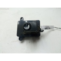 Кнопка стеклоподъемника переднего правого Hyundai i30 2008 935752L010