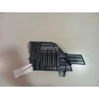 Кронштейн фар правый Land Rover Discovery Sport 2014 LR066964