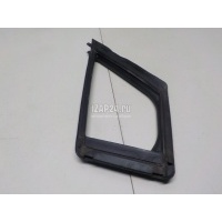 Уплотнитель (внутри) Suzuki SX4 2013 8461461M00
