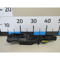 Кронштейн ручки Chrysler Cherokee (KL) 2013 68084836AD