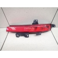 Фонарь задний в бампер правый Land Rover Discovery Sport 2014 LR098398