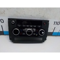 Блок управления климатической установкой Land Rover Discovery Sport 2014 LR066855