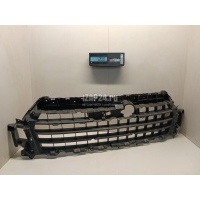 Кронштейн решетки радиатора VAG Q7 [4M] 2015 4M0807233C