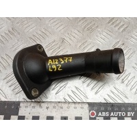 Фланец (тройник) системы охлаждения Volkswagen Golf 4 2004 06A121121C,06A121121F,038121121D