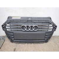 Решетка радиатора audi a1 8x рестайлинг 2014 - 2018r 8xa853651b