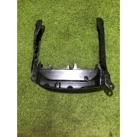 Кронштейн сиденья Porsche Cayenne GTS 958 2014 7p0881678b