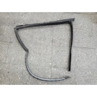 000205237 уплотнитель стекло правая tyl opel vectra c