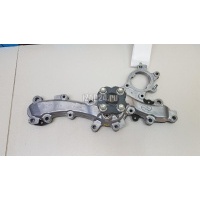 Насос водяной (помпа) Toyota RX 350 2016 1610039615