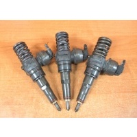 Насос - форсунка volkswagen passat b6 1 , 9 tdi 105km 038130073ag 0414720215