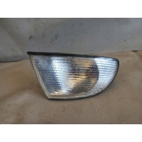 Audi a4 s4 b5 8d поворотник передний 084411514r правая