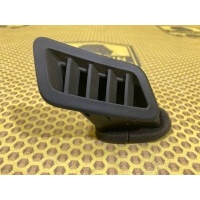 Дефлектор салона боковой Nissan Juke F15 2013 687401KE1A