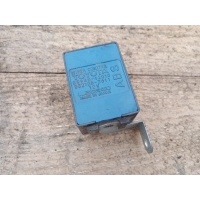 Блок управления стеклоочистителя (дворника) Toyota Rav 4 1 1996 8594042010