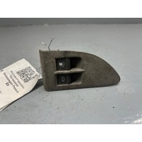 Кнопка открытия багажника Volkswagen Golf 4 1997 1J0959831A