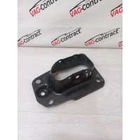 Кронштейн рычага Volkswagen Golf 6 2011 1K0505129J