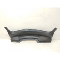 накладка замка багажника Mazda 3 BL 2009-2013 BBP26889X