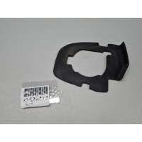 Уплотнитель зеркала левого Mitsubishi Outlander GF 2012- 7632C619