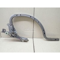 Петля крышки багажника Toyota Camry V70 2017 6451033181