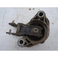 peugeot expert iii jumpy крепление лапа 2.0 hdi 9804890680