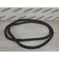 Уплотнитель двери Volkswagen Golf 6 2011 5K4867911B