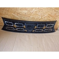 Dacia duster ii решетка радиатора 623103440r