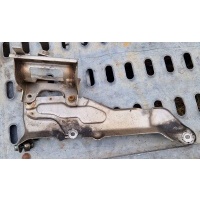 Крепление перелет воздушный 1.8t bam 06a145383e