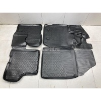 Коврики салона к-кт Renault Duster II 2021 7711821789