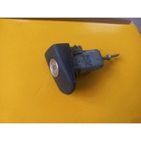 Личинка дверного замка Mercedes C W202 1996 A2107600077N1,A2107600077,A2027600277,A2027602677