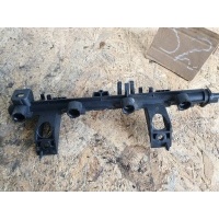 LISTWA WTRYSKOWA RENAULT CLIO 1 , 2 8200286064
