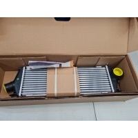 Радиатор интеркулера Renault Trafic 2001-2014 30271