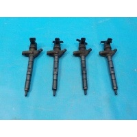 Топливная форсунка (комплект) KIA Sorento 1 2002-2009 338004A000