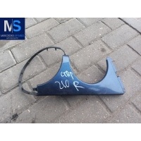 Накладка (ресничка) правой фары Mercedes E W210 1997 A2108200212N1,A2108200212,2108200212