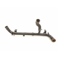 Трубка системы охлаждения Audi A4 B7 2006 06B121070H, 06B121057A