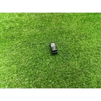 Кнопка подголовника Mercedes-Benz S W140 A1408205310
