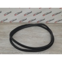 Уплотнитель двери Volkswagen Golf 6 2011 5K6867913B