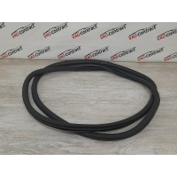 Уплотнитель двери Volkswagen Golf 6 2011 5K6867913B