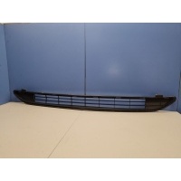 Решётка в бампер центральная Toyota RAV 4 2013-2019 5311242100