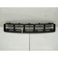Решетка (заглушка) в бампер Перед. Volkswagen Golf-4 2004 1J0853677D
