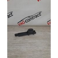 Демпфер бардачка Volkswagen Golf 6 2011 1K0858309B